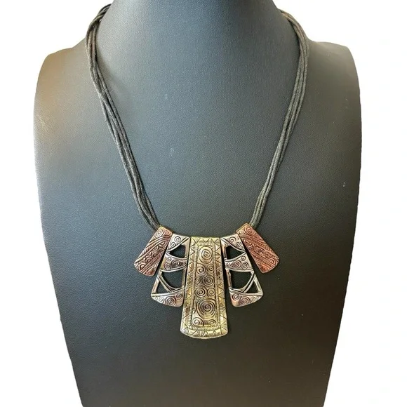 Drop Pendant Necklace Antiqued Metal Design Embossed Black‎ Multi-strand Cord - Picture 9 of 16